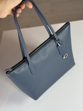 كوتش دينم بيلا توت