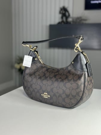 كوتش شنطة كتف mara hobo سجنشر بني/ اسود