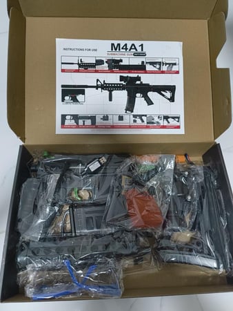 M4A1 رشاش خرز مائي