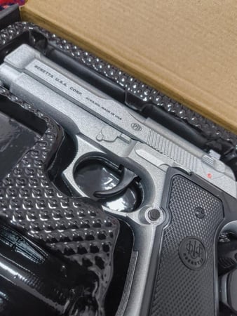 مسدس خرز بريتا الامريكي النسخه المطوره (W8)حديد سلفر