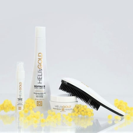 مجموعة العناية بالشعر المكونة من اربع قطع  من هيلز جولد