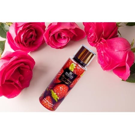 معطر جسم فراولة من سيلكتف كولكشن 250مل