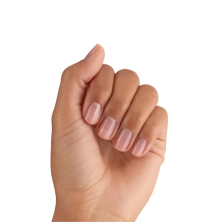 مقوي للاظافر من ايسنس