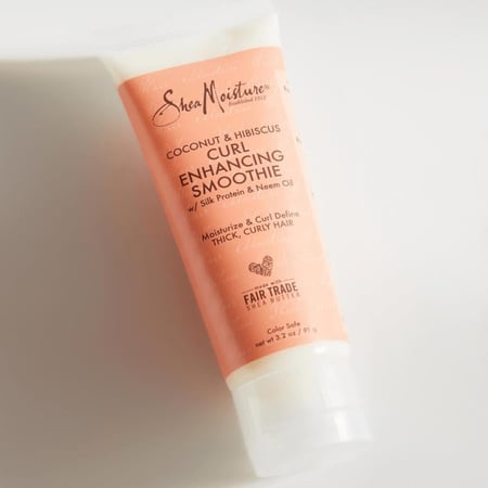 كريم تجعيد الشعر بجوز الهند والكركديه من شيا مويستشر - 91 جم