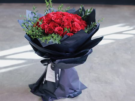 باقة ورد فاصلة هيام