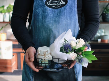 باقة ورد فاصلة كل الشكر