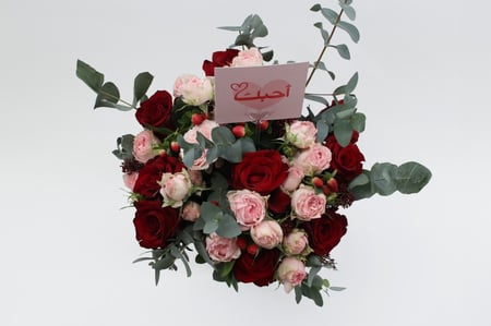 مزهريه ورد احمر