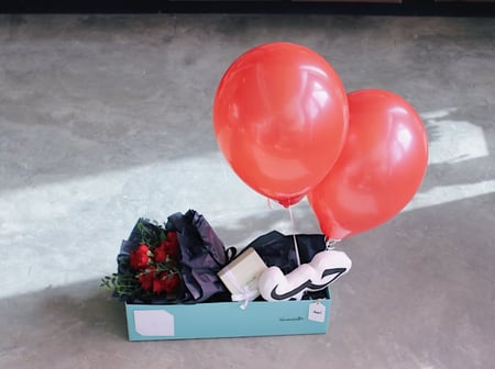 بوكس ورد فاصلة عبير الحب