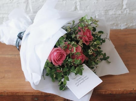 باقة ورد فاصلة ربيع الحياة