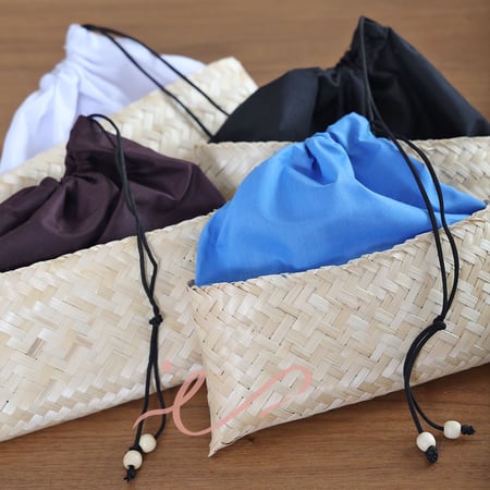 حقيبة خوص بالوان متعدده