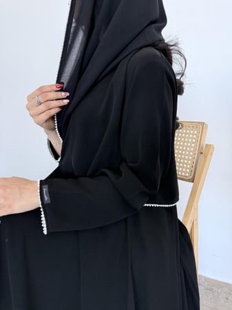 عباية لولو