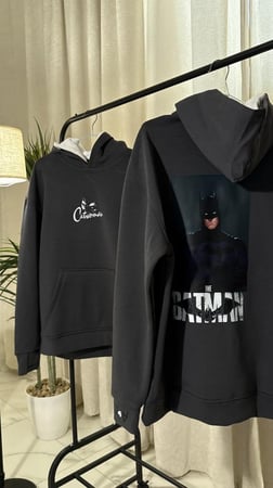 هودي الكبلز باتمان وكات وومن