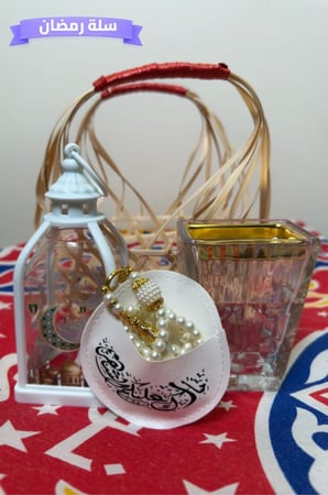 طقم زهور الندى