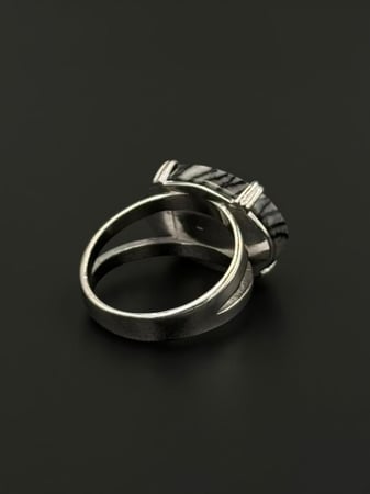 تايقر | خاتم ملكي مخالب فضة عيار 925 - رصاصي مخطط