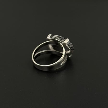 تايقر | خاتم ملكي مخالب فضة عيار 925 - رصاصي مخطط