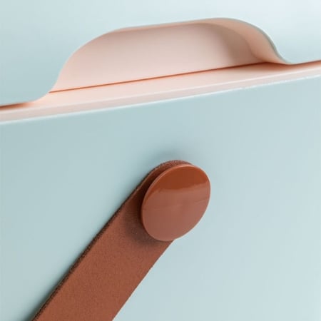 صندوق حافظ للبرودة كلاسيك أزرق سماوي - 20 لتر