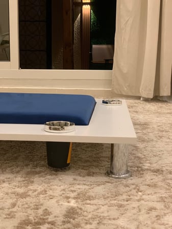 طاولة بلوت - بجرس