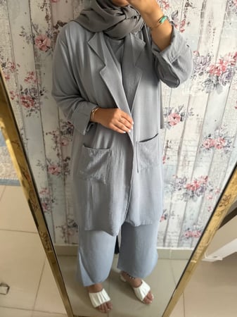 طقم بنطلون وتيشيرت وجكت