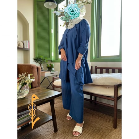 طقم بنطلون وتيشيرت وجكت