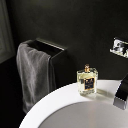 فلوريس لندن 71/72