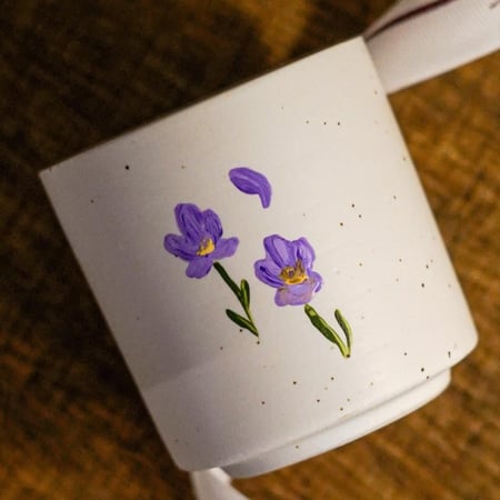 كوب مزهرة | رسم يدوي