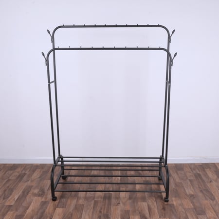 منظم و حامل ملابس مع رف أحذية مزدوج