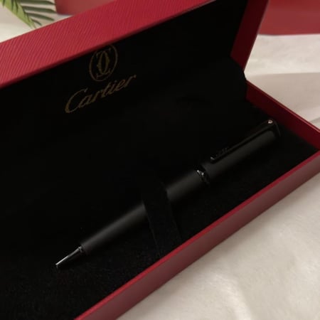 قلم كارتير سداسي اسود مطفي