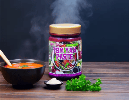 معجون توم يم الياباني