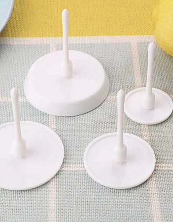 قاعدة ورد كريمه تزيين طقم مكون من (4قطع)