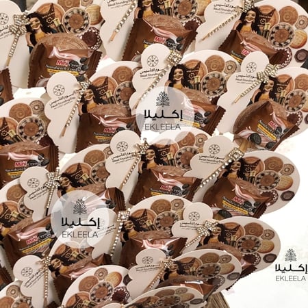 توزيعات باقة مع التعبية ليوم التأسيس ( قطعه واحده )