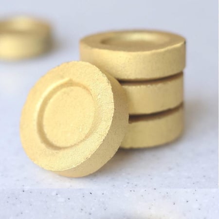 فحم ذهبي حجم صغير سريع الاشتعال ( علبه بها 40 قطعه )