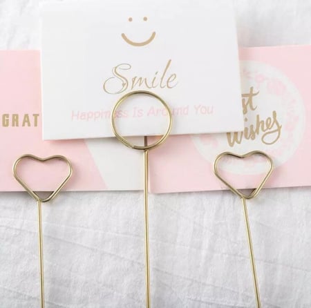 حامل بطاقات الورد والهدايا / تغريسات بطاقه ( قطعه واحده )