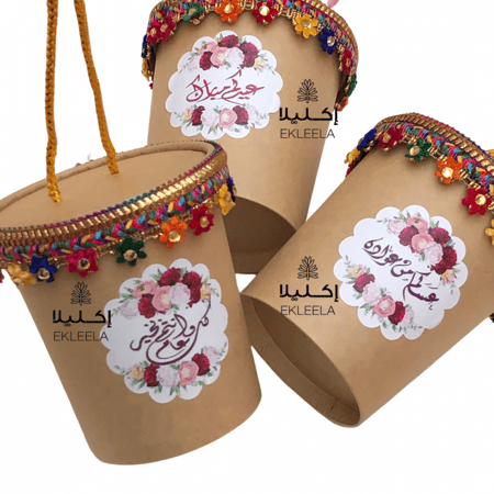 علب توزيعات كرتونيه شعبيه  بدون تعبيه / علب عيديات ( 12 علبه )