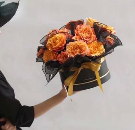 قماش بوليستر لتغليف الورد وتزيين الهدايا ( قطعه واحده )