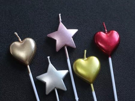 شموع كيك / شموع حفلات / شمع مناسبات ( 4 حبات )