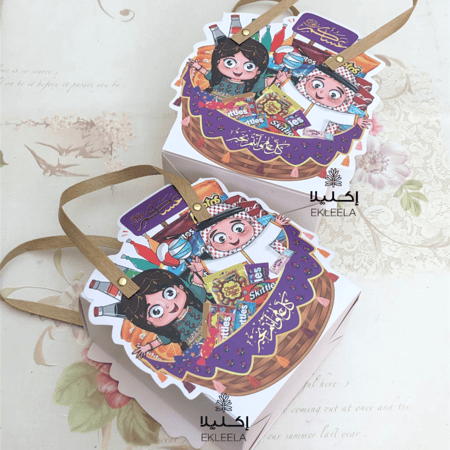 علب كرتونيه للعيد او رمضان بدون تعبيه ( 12 علبه )