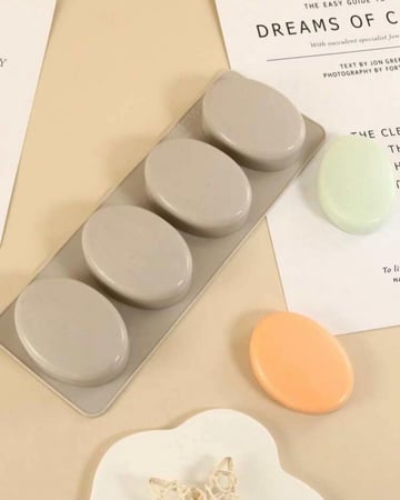 قوالب صنع صابون / سيليكون صابون / قالب صنع صابون ( قطعه واحده 4 تجاويف )