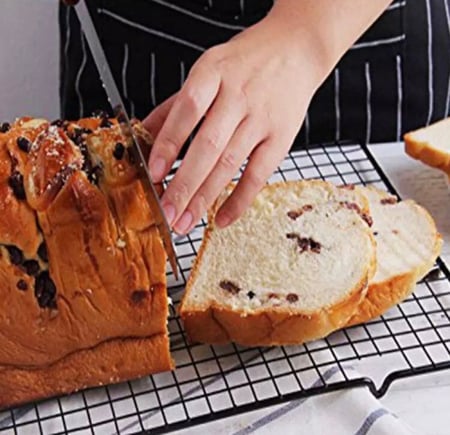 سكين كيك/ سكين مخبوزات/ سكين التوست والبريوش / سكين قص طبقات الكيك ( قطعه واحده )