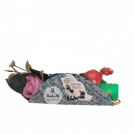 توزيعات الخوص الصناعي مع تعبيه ليوم التأسيس ( 12 قطعه )