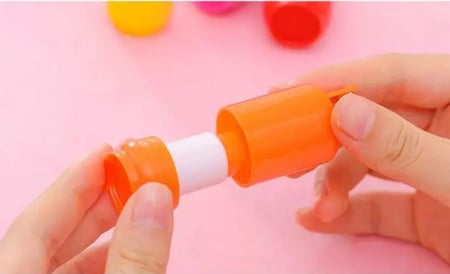 اقلام توزيعات شكل غاز / توزيعات الدفاع المدني ( 12 قطعه )