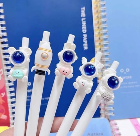 اقلام حبر جاف أشكال فضاء ( 12 قلم )