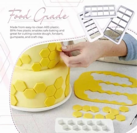 قطاعة عجين السكر / قطاعات تزيين / قطاعه اشكال ( 3 قطع احجام مختلفه )