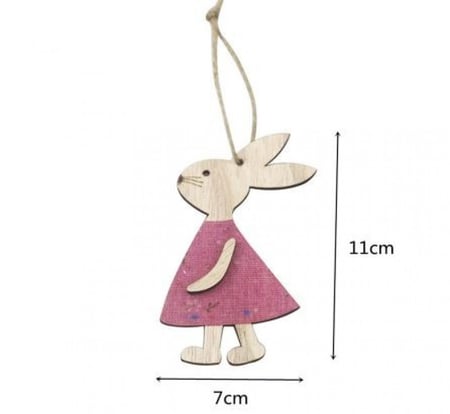 تعليقة أرنب خشبي