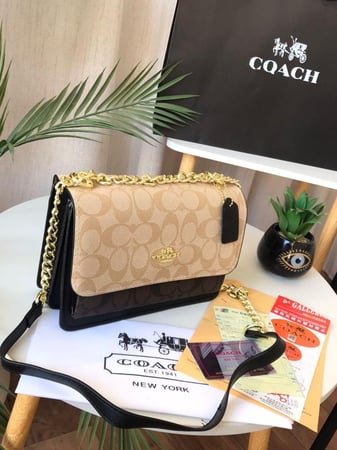 COACH