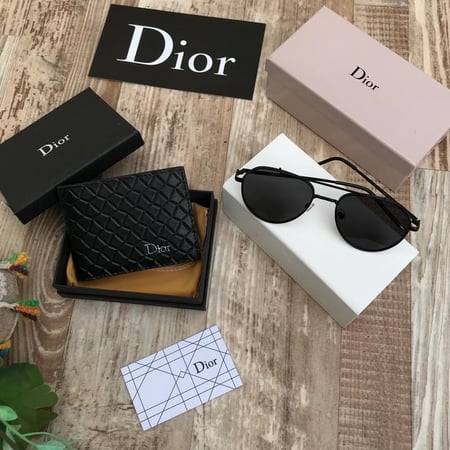 طقم رجالي ماركة ديور نظاره شمسية - بوك ديور
