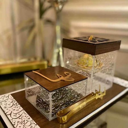 مباخر بالاسم خشب الحرف العربي