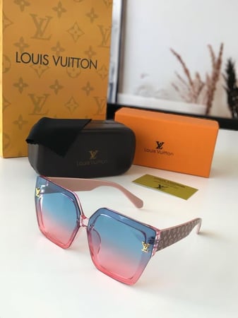 نظارة نسائيه فاخره من لويس فيتون