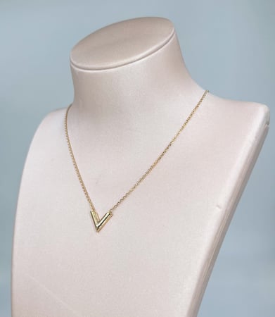 عقد من التصاميم العالمية-عيار 18