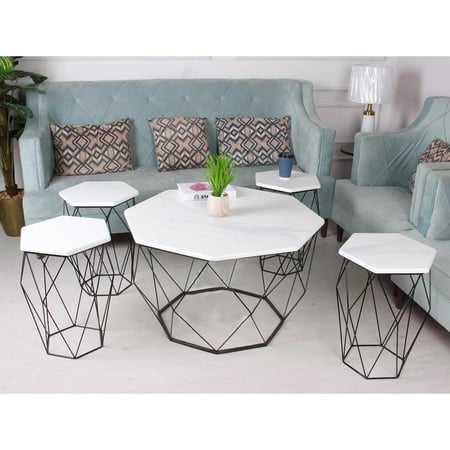 طقم طاولات متداخلة لون أسود 5 قطع بسطح شبيه الرخام