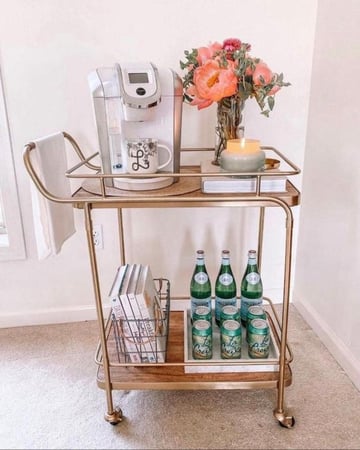 عربية تقديم ضيافة ذهبي : 21